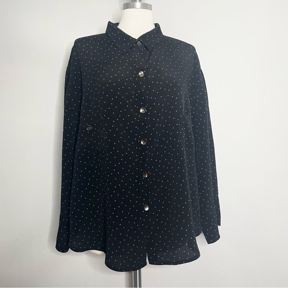 CHICO’S DESIGN Vintage Polka Dot Button Down Blouse